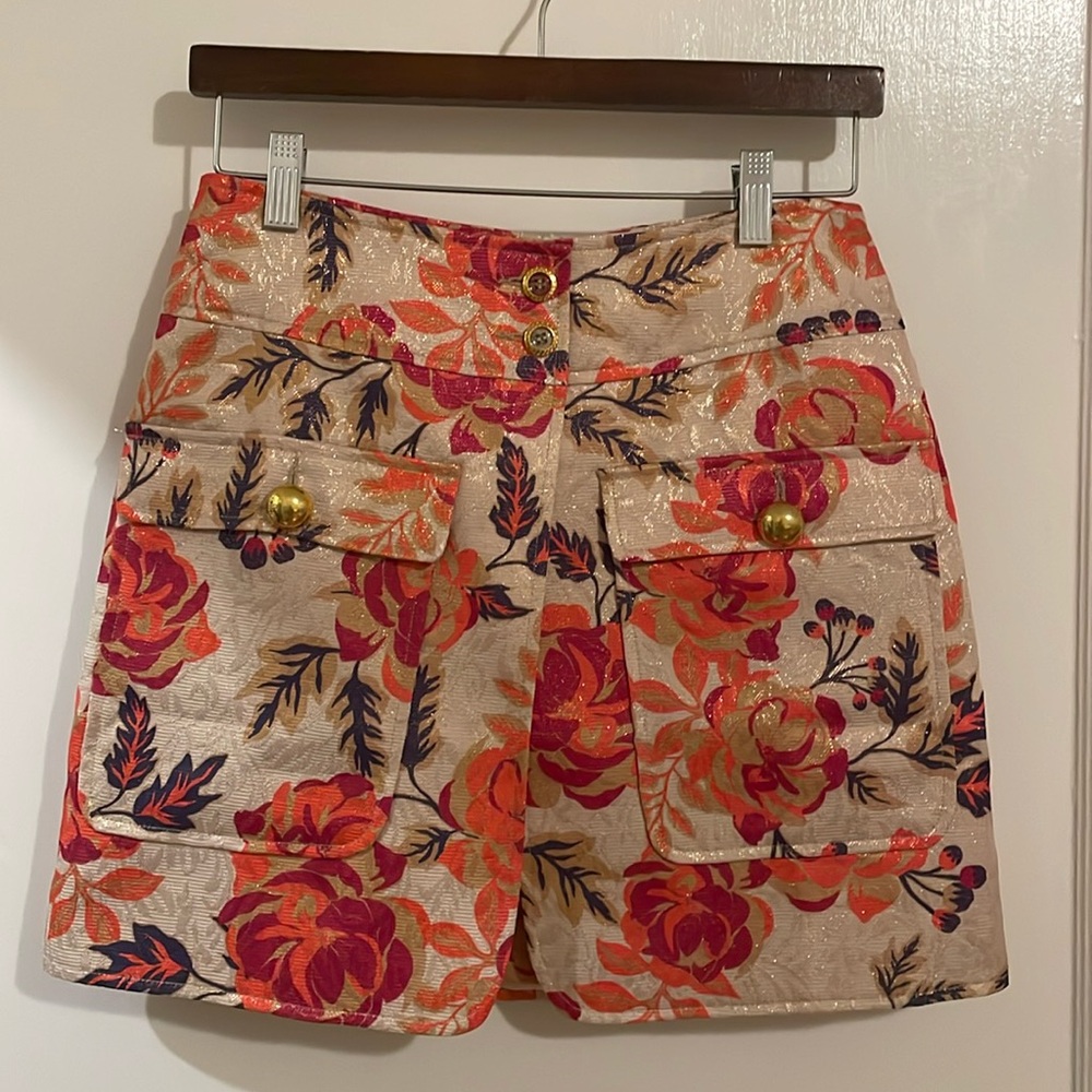 Le superbe mini skirt